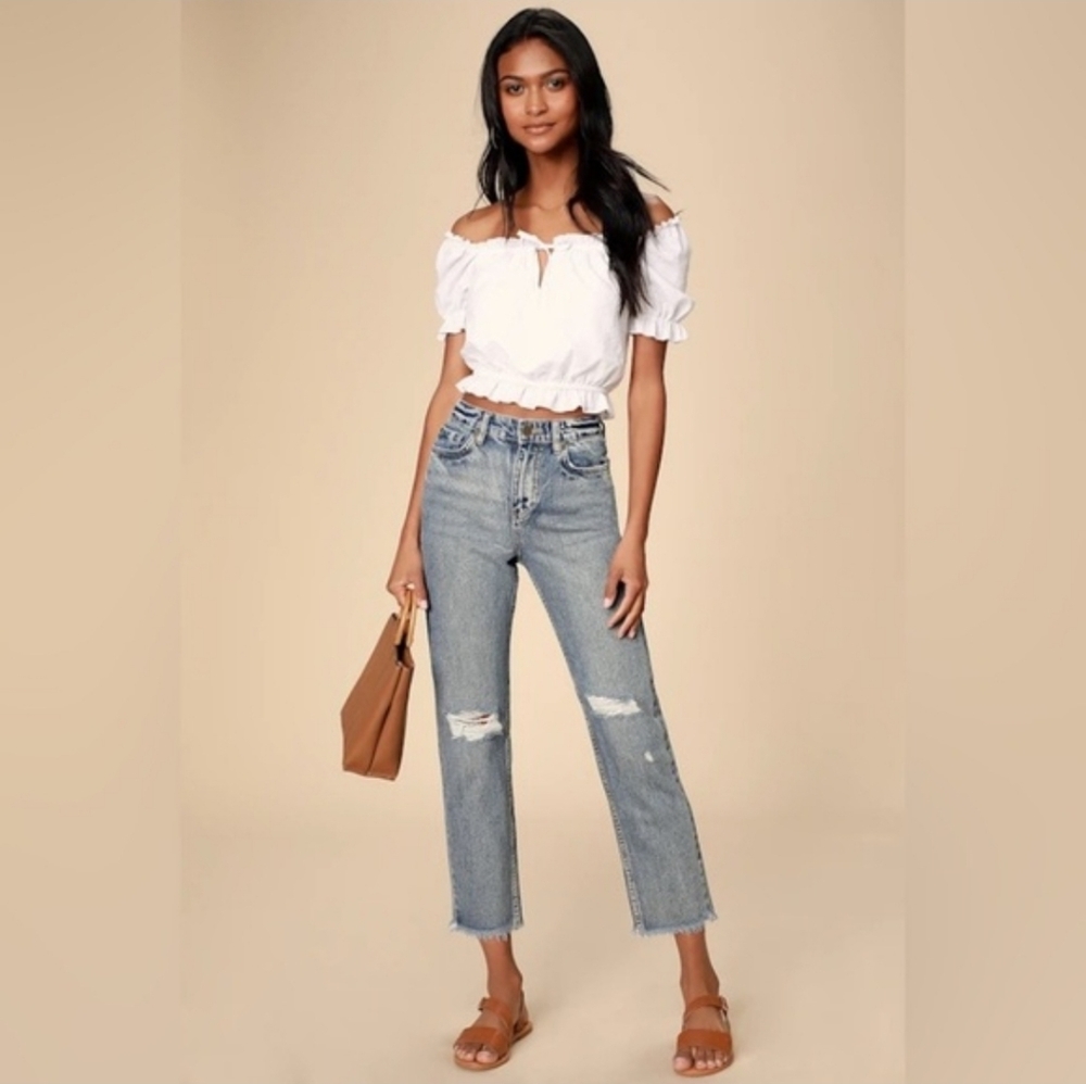 Amuse Society Light Blue High-Rise Straight Jeans Raw Hem New